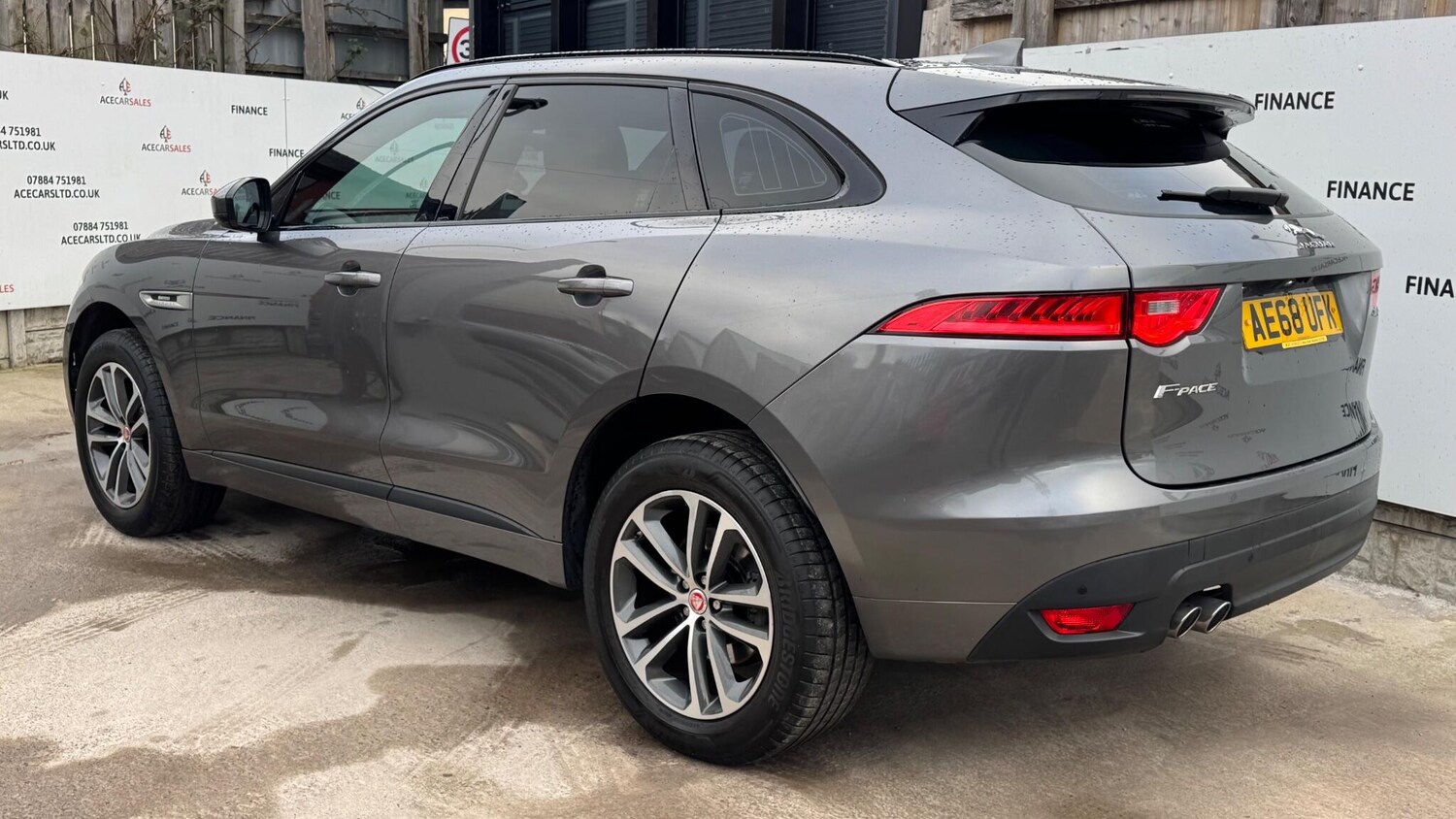 Used Jaguar F-Pace 2018 for sale - 77456514: Photo 6