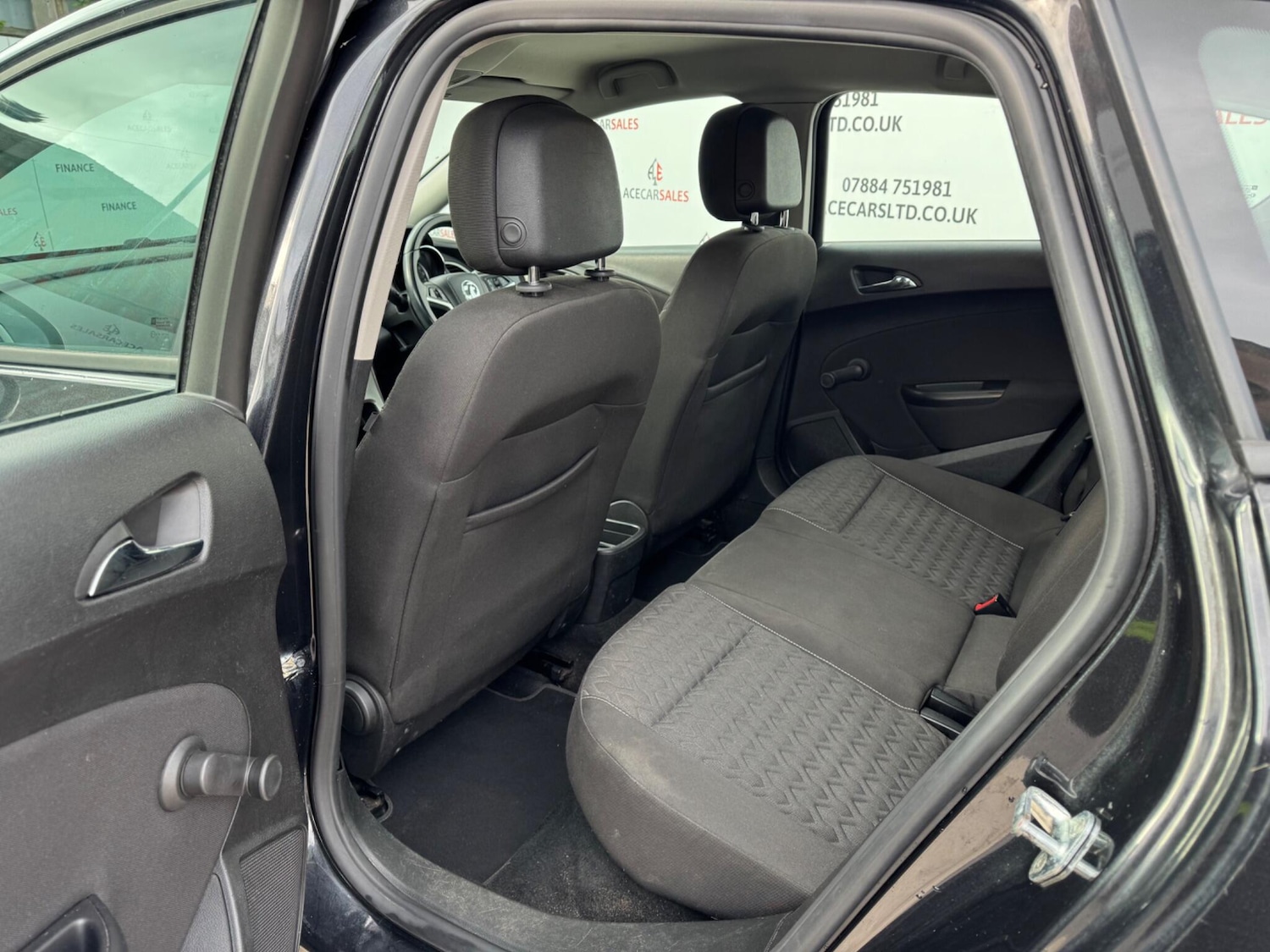 Used Vauxhall Astra 2013 for sale - 78185318: Photo 15