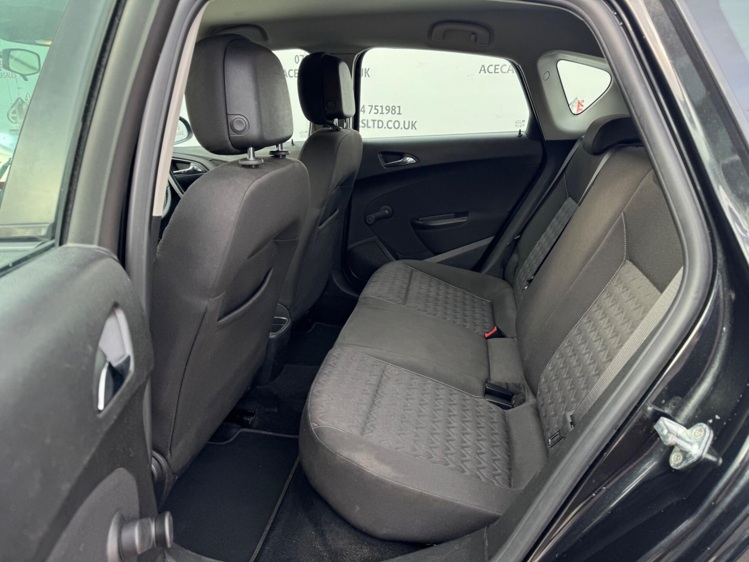 Used Vauxhall Astra 2013 for sale - 78185318: Photo 16