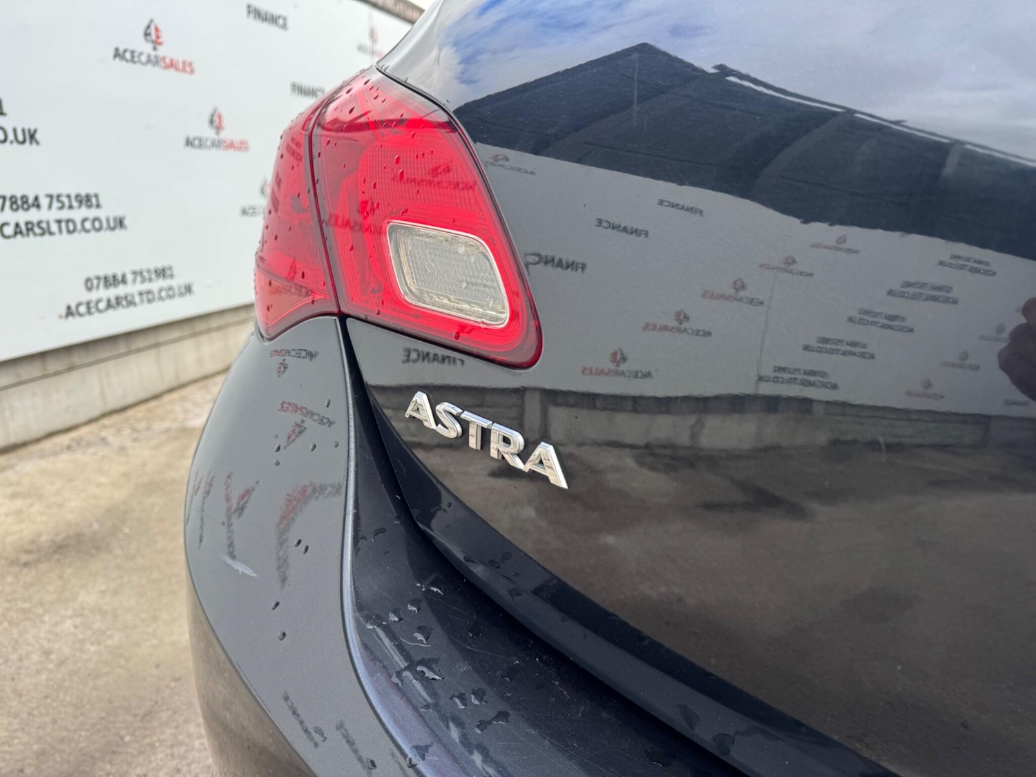 Used Vauxhall Astra 2013 for sale - 78185318: Photo 30