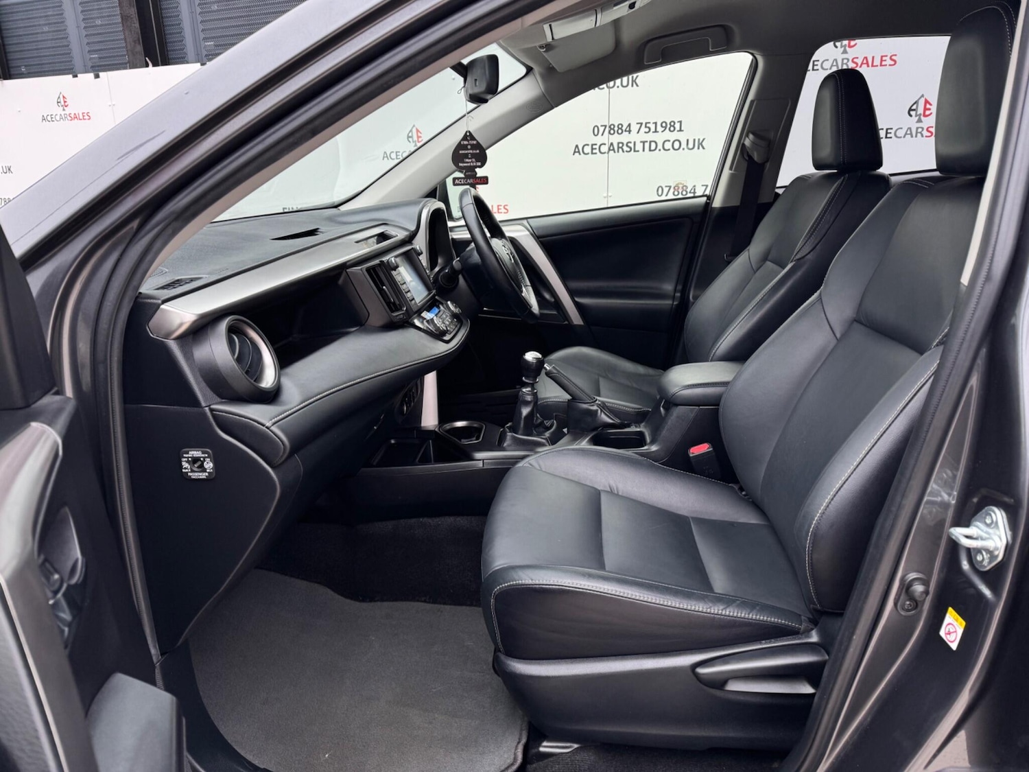 Used Toyota RAV4 2016 for sale - 77425148: Photo 18