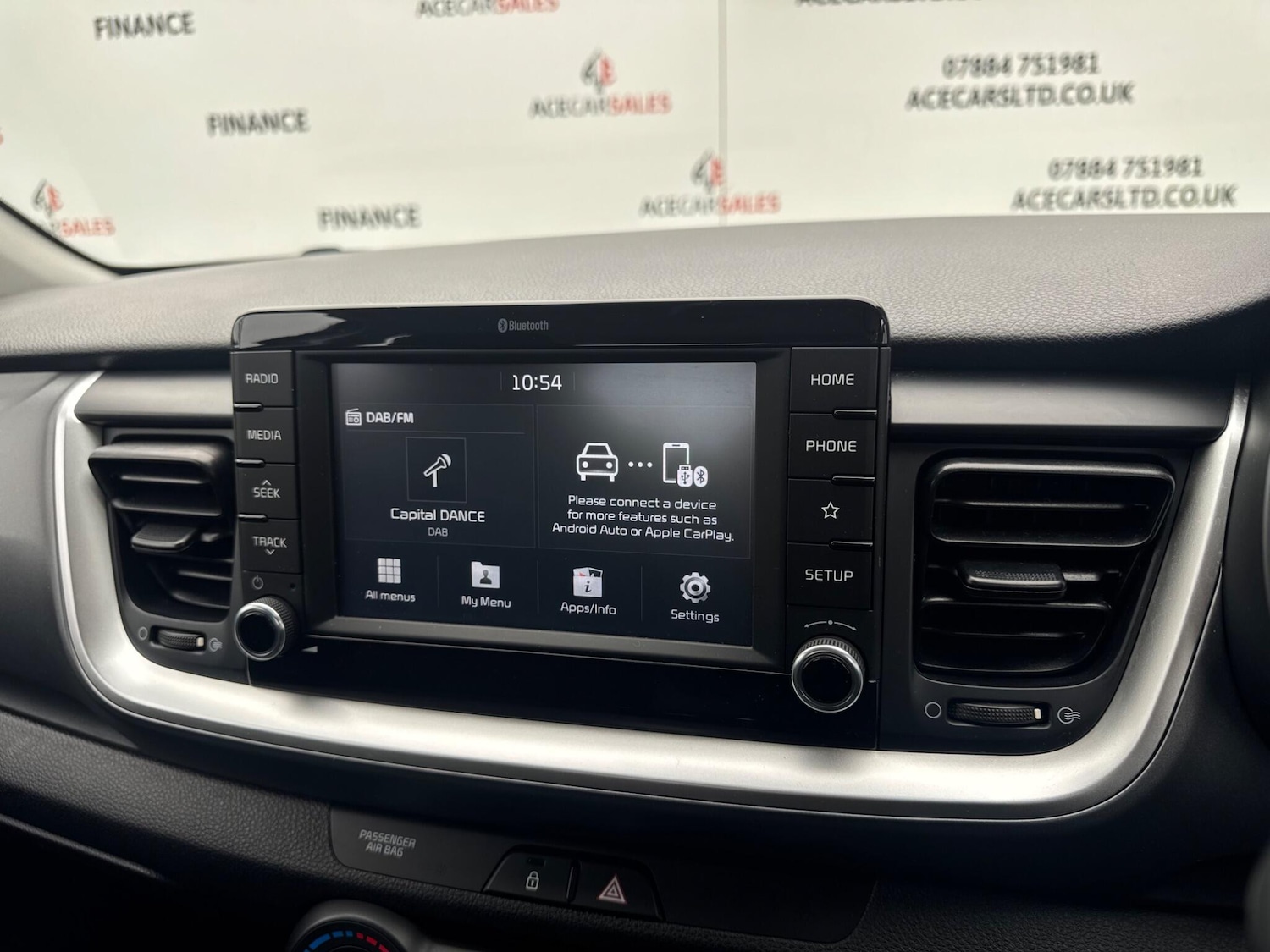 Used Kia Stonic 2017 for sale - 76990443: Photo 34