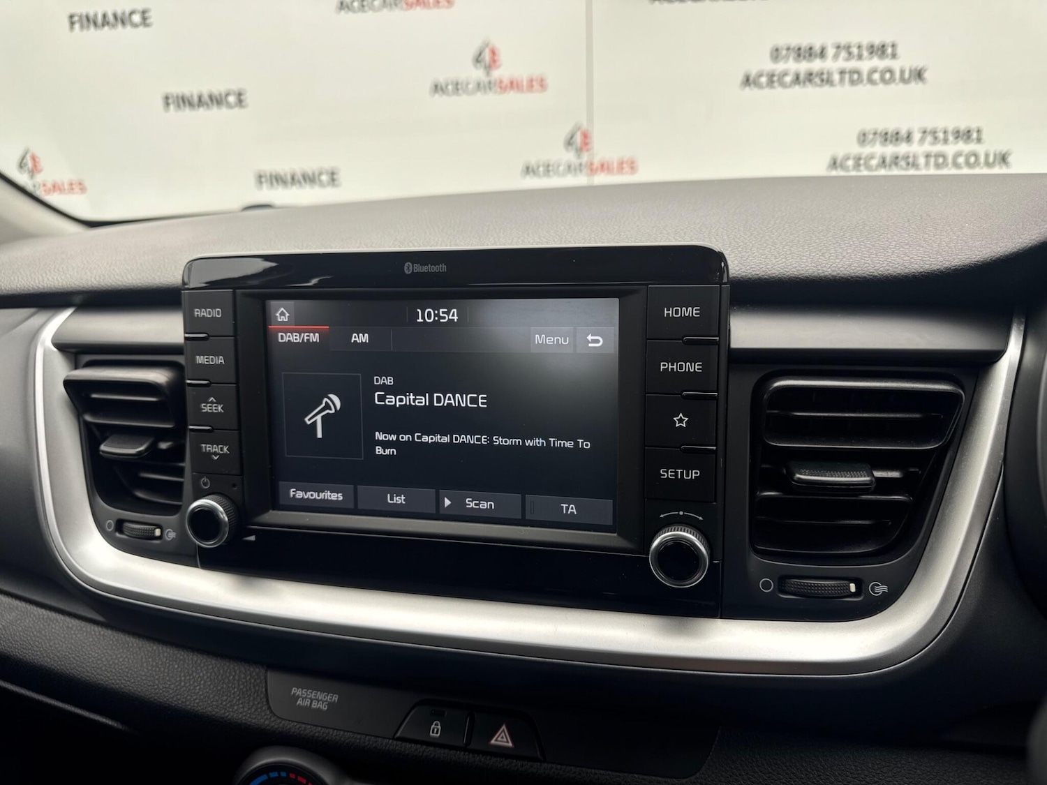 Used Kia Stonic 2017 for sale - 76990443: Photo 36