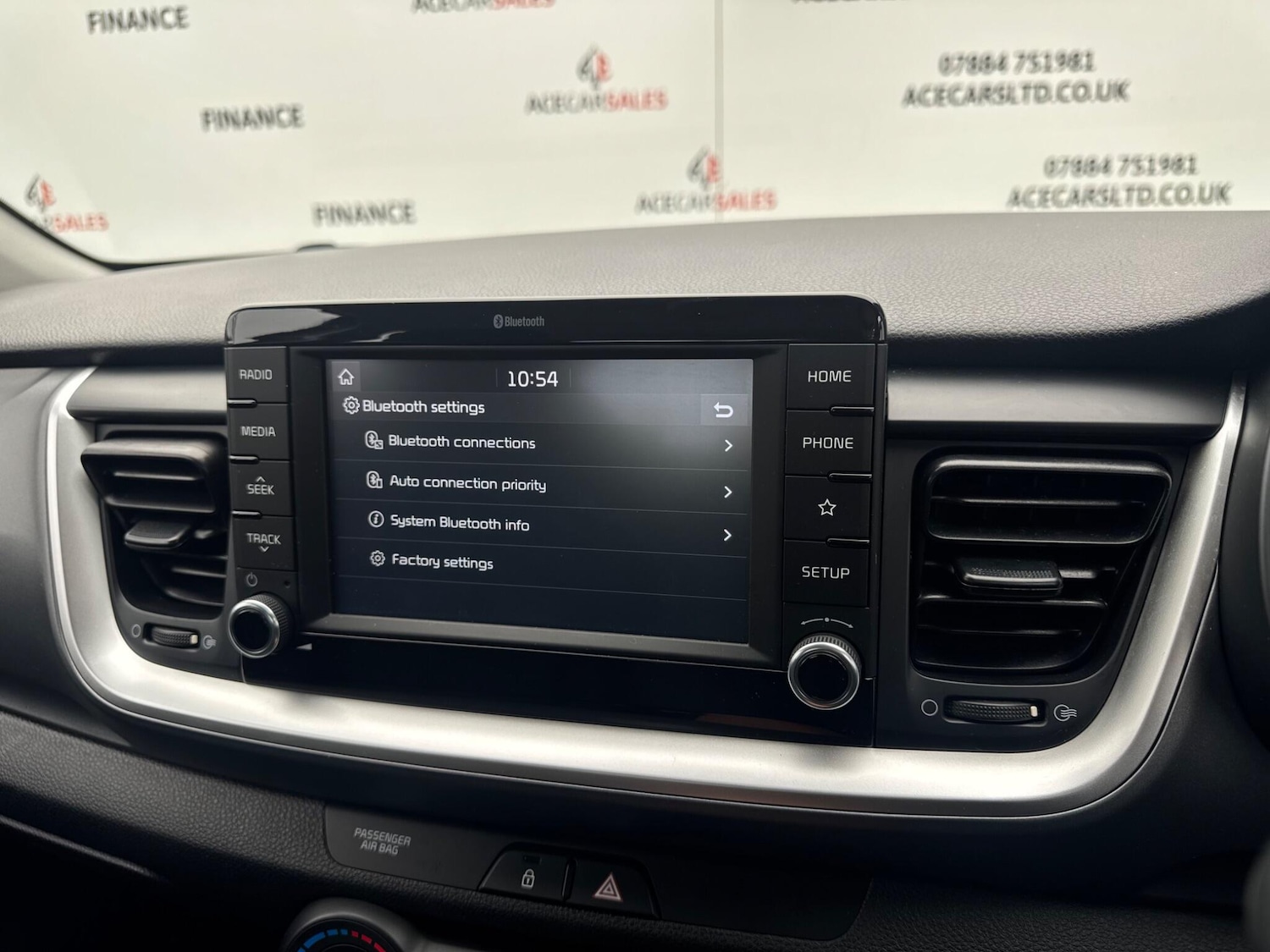 Used Kia Stonic 2017 for sale - 76990443: Photo 38