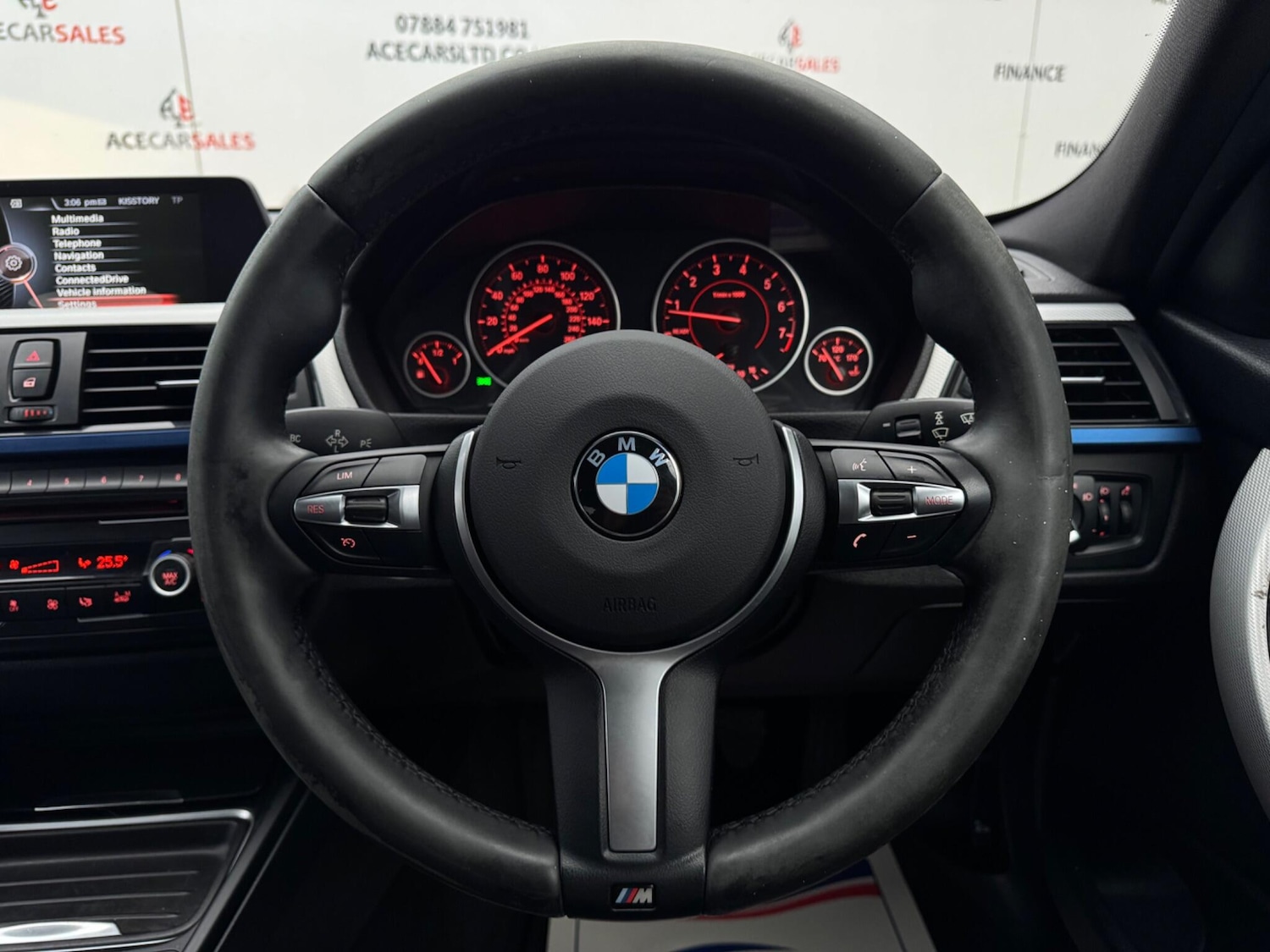 Used BMW 3 Series 2014 for sale - 76839682: Photo 29