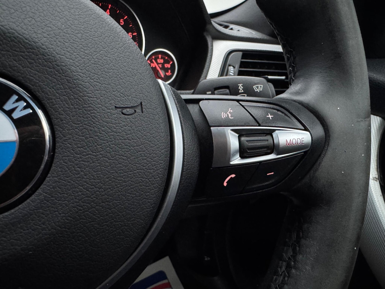 Used BMW 3 Series 2014 for sale - 76839682: Photo 33