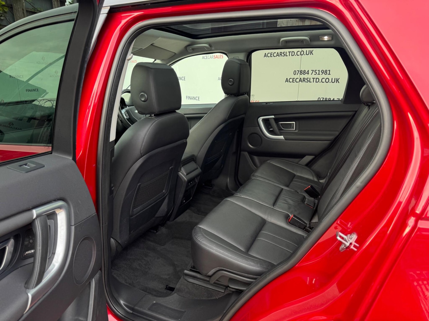 Used Land Rover Discovery Sport for sale - 76499988: Photo 17