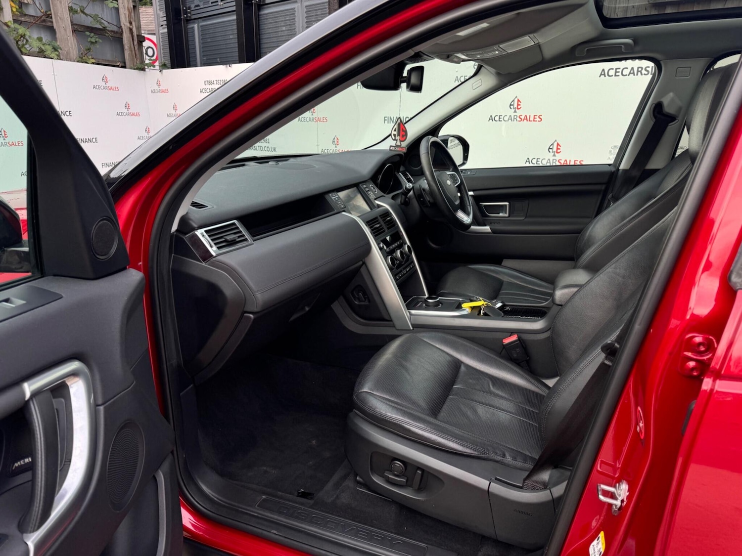 Used Land Rover Discovery Sport for sale - 76499988: Photo 19