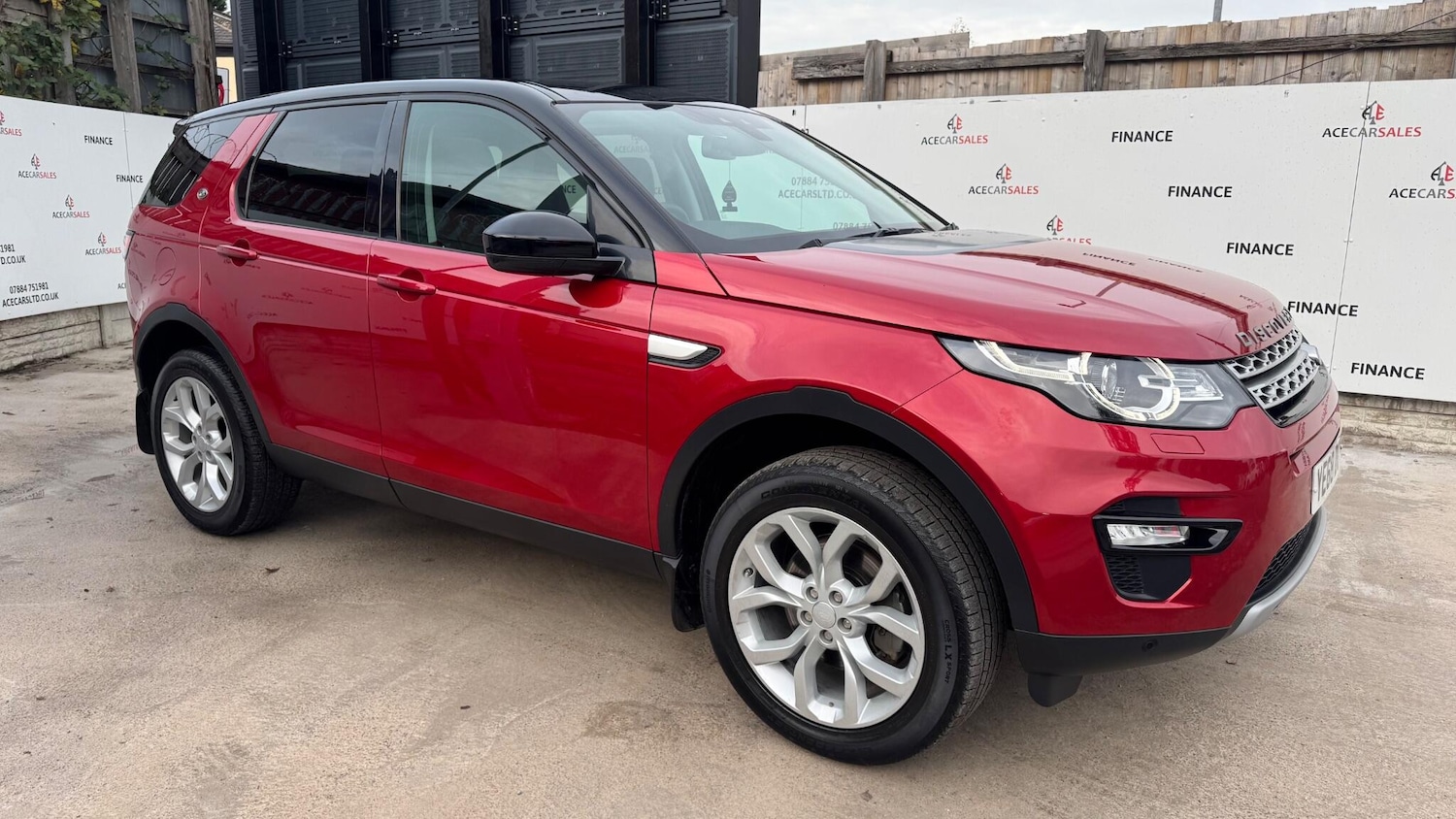 Used Land Rover Discovery Sport for sale - 76499988: Photo 2