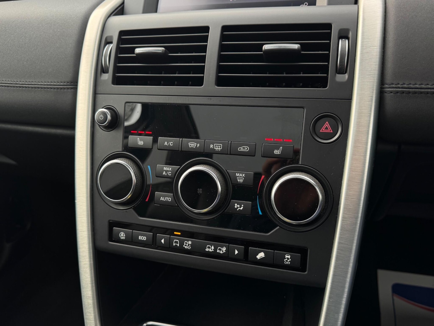 Used Land Rover Discovery Sport for sale - 76499988: Photo 28