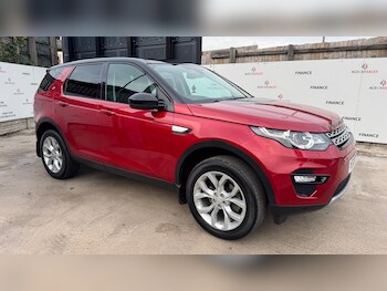 Used Land Rover Discovery Sport 2018 for sale - 76499988: Photo