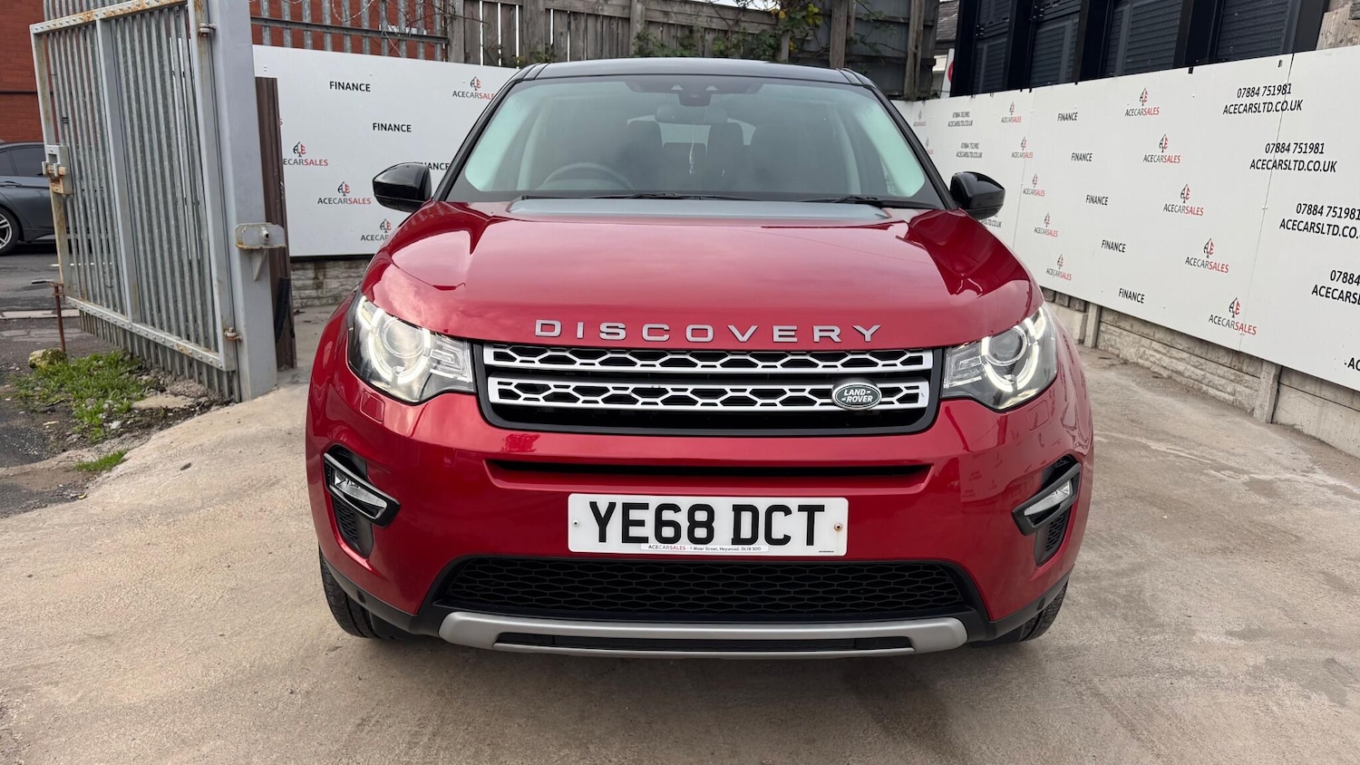 Used Land Rover Discovery Sport for sale - 76499988: Photo 3