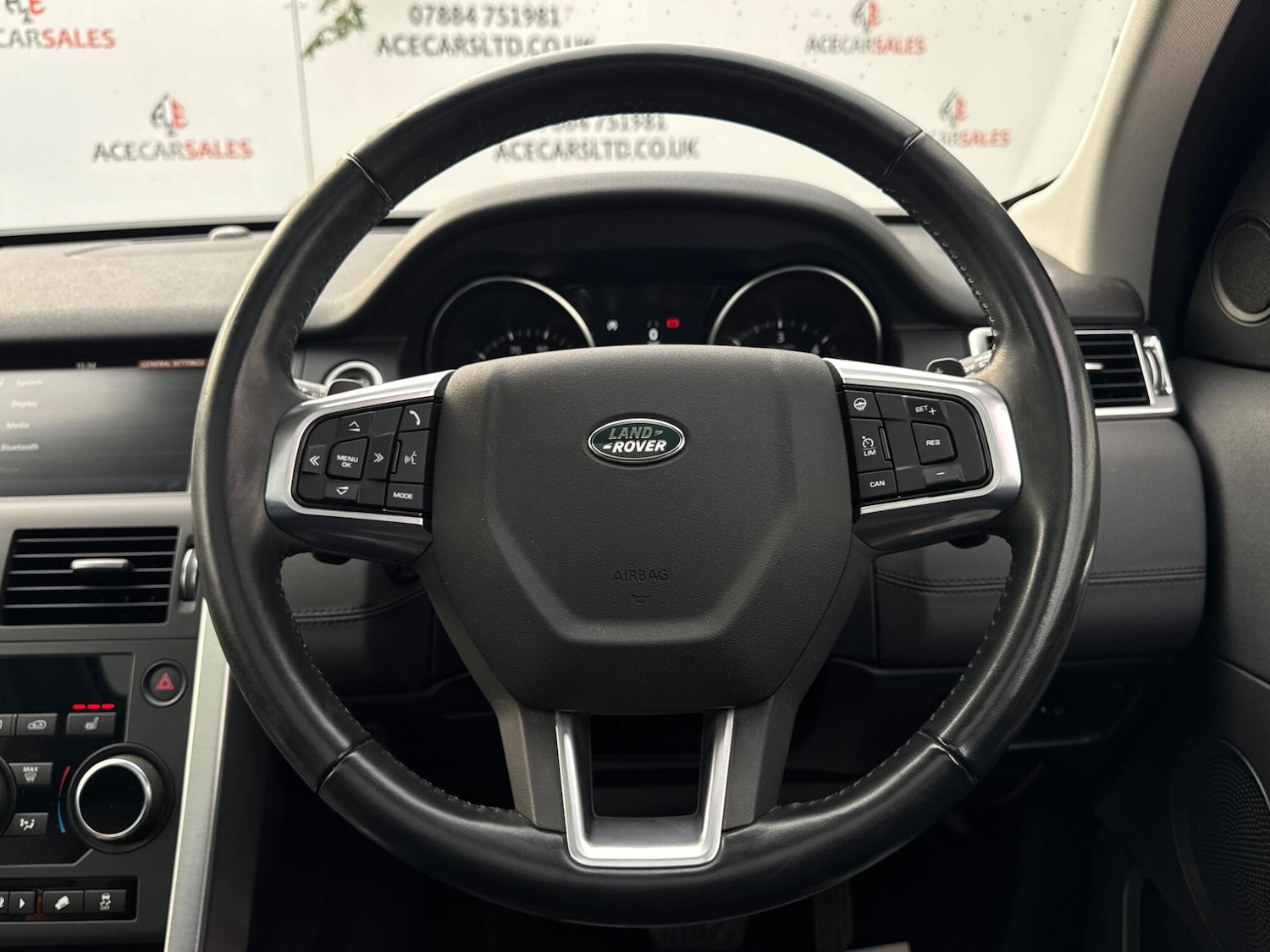 Used Land Rover Discovery Sport for sale - 76499988: Photo 31