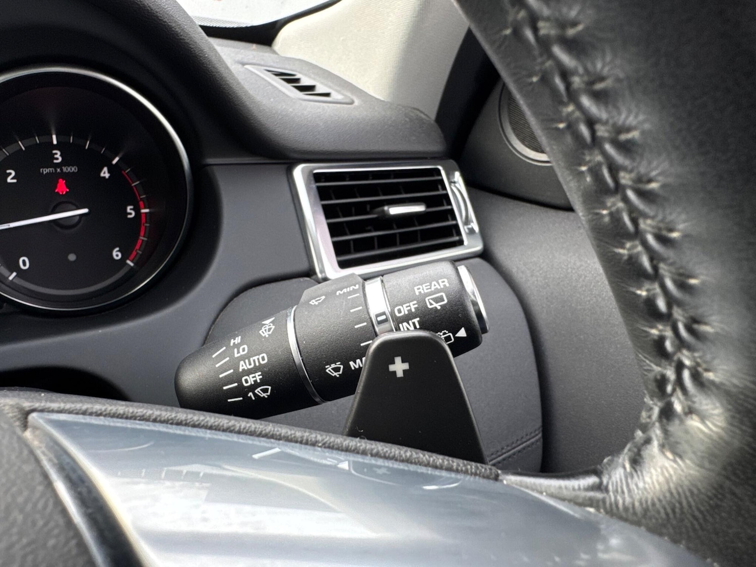 Used Land Rover Discovery Sport for sale - 76499988: Photo 37