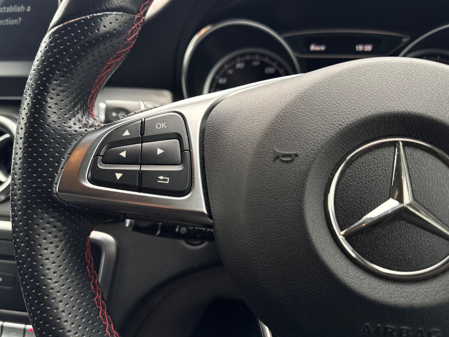 Used Mercedes-Benz GLA 2019 for sale - 78101272: Photo 31