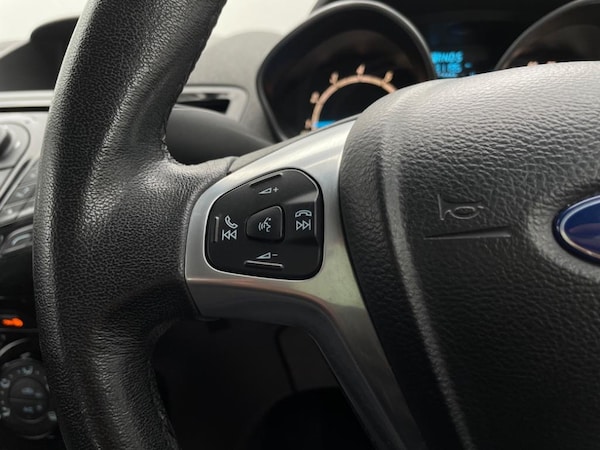 Used Ford Fiesta 2014 for sale - 73118256: Photo 30