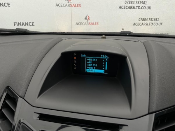 Used Ford Fiesta 2014 for sale - 73118256: Photo 44