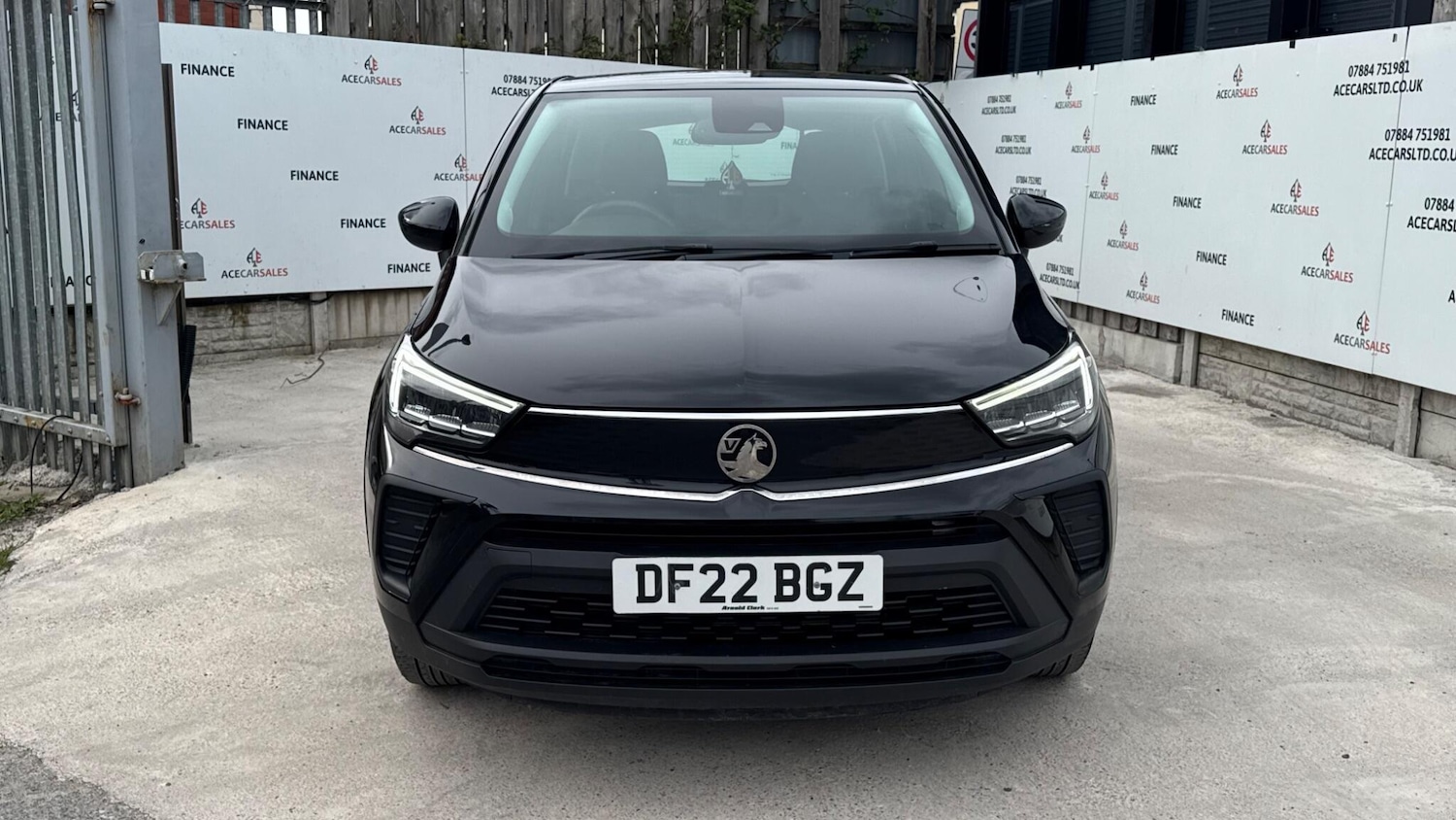 Used Vauxhall Crossland for sale - 78128152: Photo 3