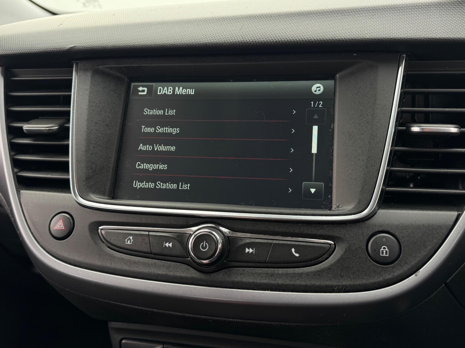 Used Vauxhall Crossland for sale - 78128152: Photo 32