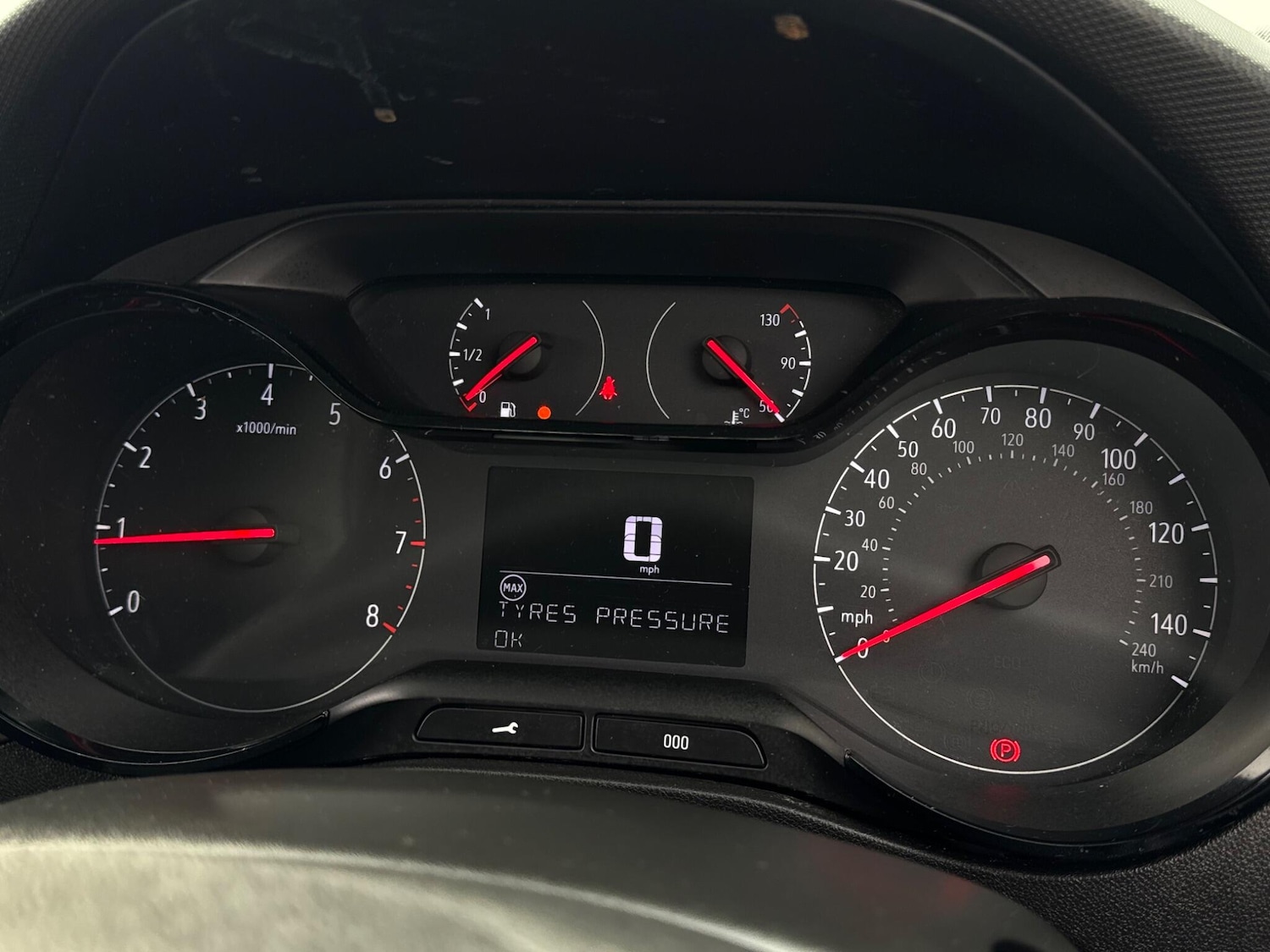 Used Vauxhall Crossland for sale - 78128152: Photo 42