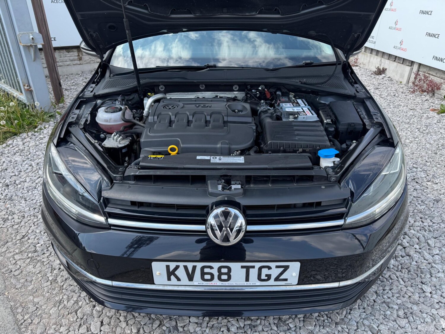 Vehicle 83