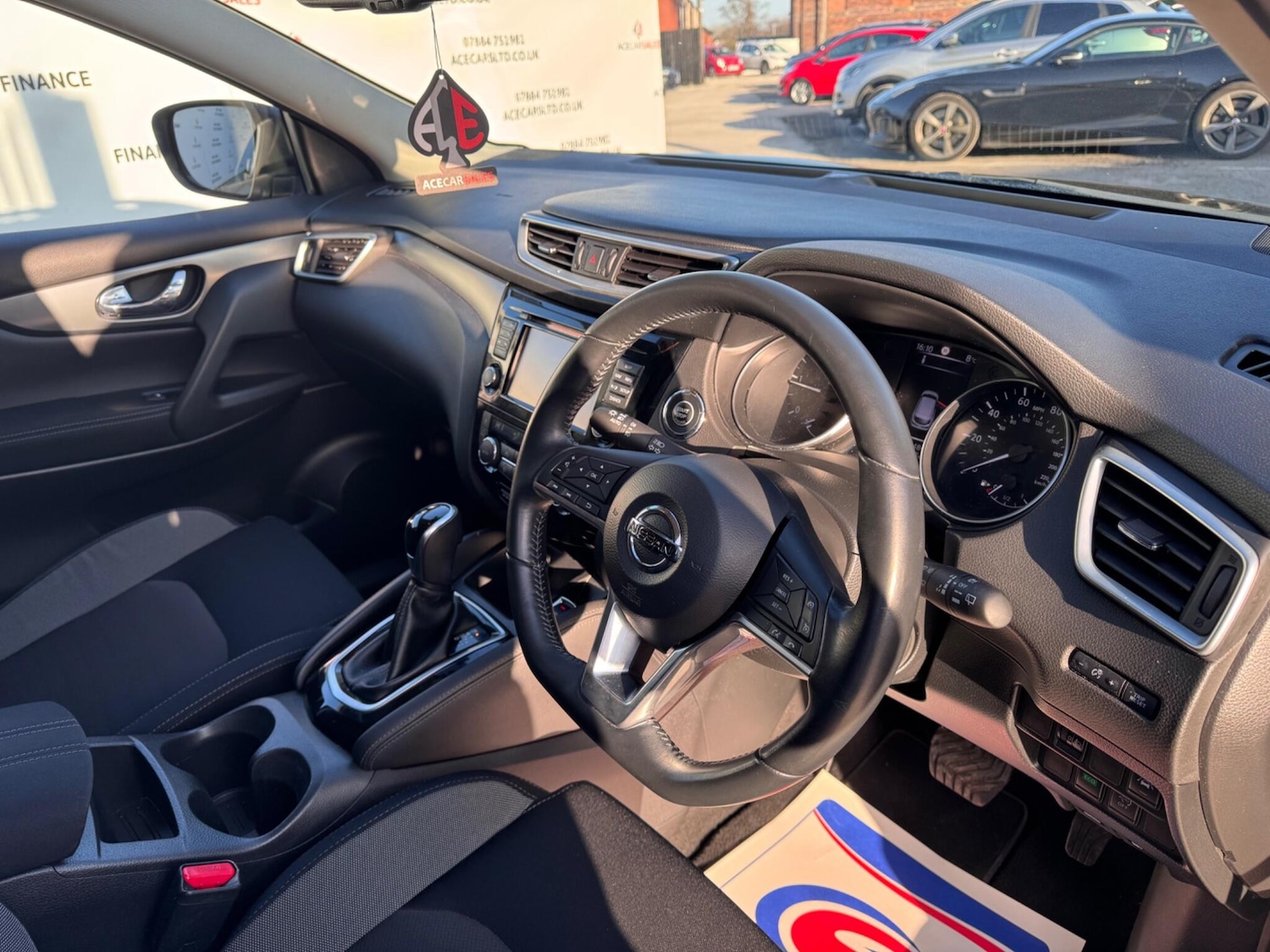 Used Nissan Qashqai 2017 for sale - 77737442: Photo 10