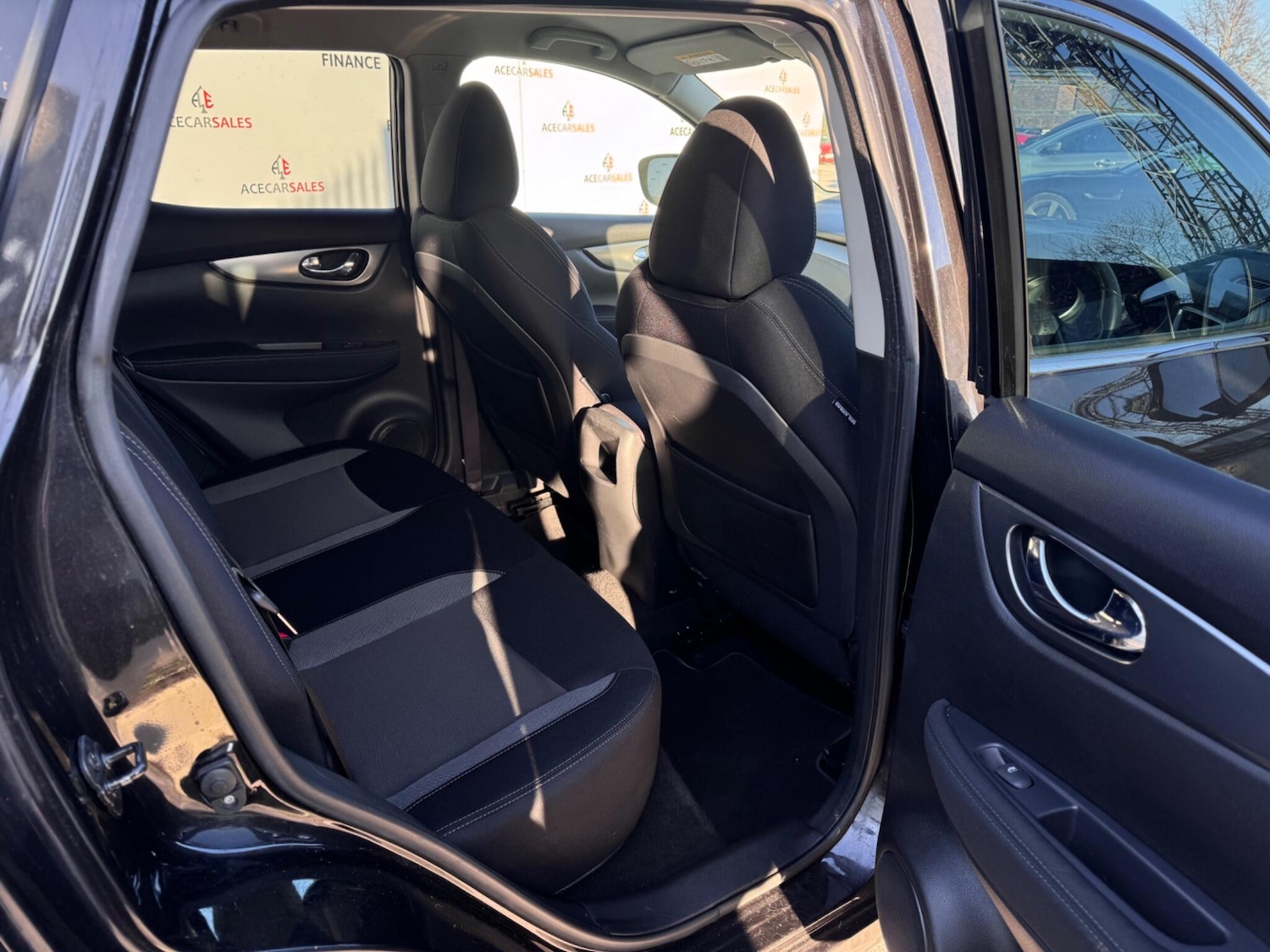 Used Nissan Qashqai 2017 for sale - 77737442: Photo 13