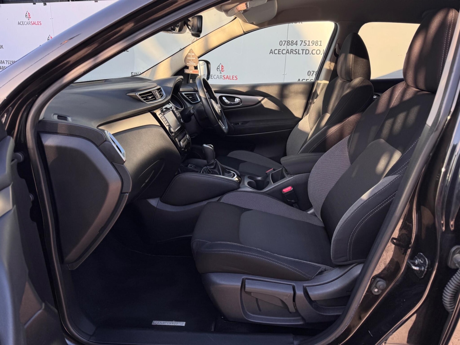 Used Nissan Qashqai 2017 for sale - 77737442: Photo 18