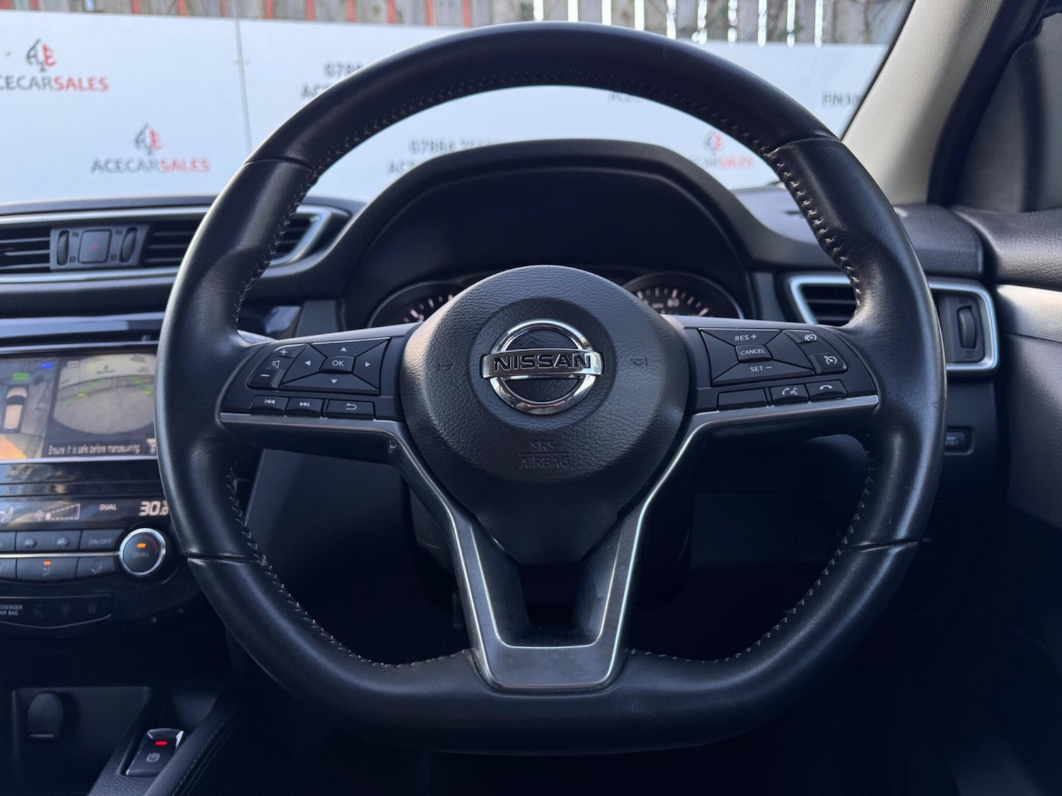 Used Nissan Qashqai 2017 for sale - 77737442: Photo 25