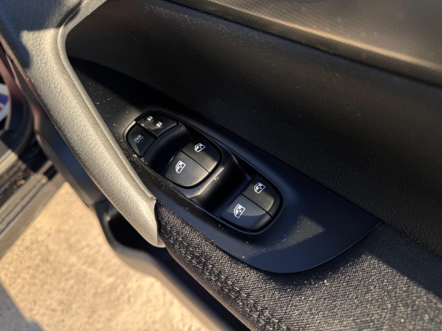 Used Nissan Qashqai 2017 for sale - 77737442: Photo 43