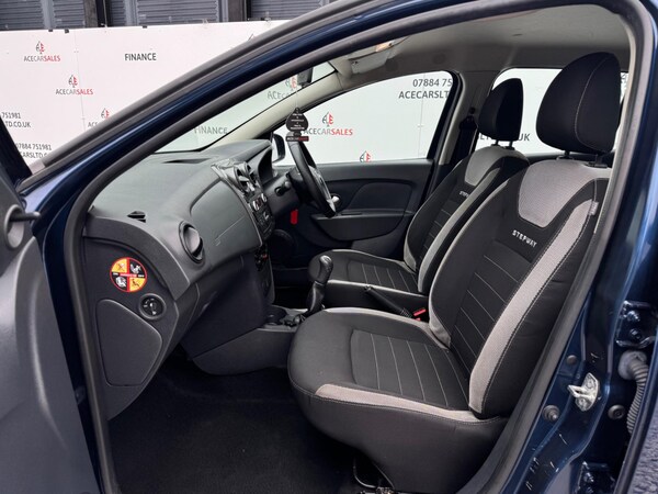 Used Dacia Sandero Stepway 2019 for sale - 75378274: Photo 18
