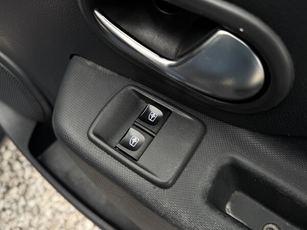 Used Dacia Sandero Stepway 2019 for sale - 75378274: Photo 38