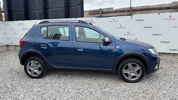 Used Dacia Sandero Stepway 2019 for sale - 75378274: Photo 9