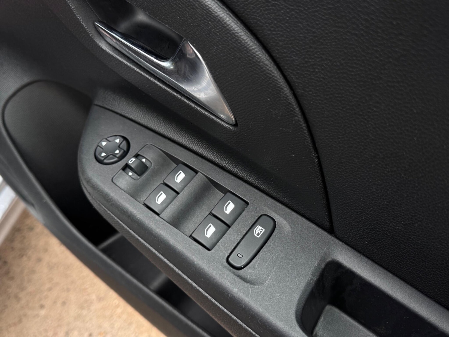 Used Vauxhall Corsa 2022 for sale - 77625401: Photo 51