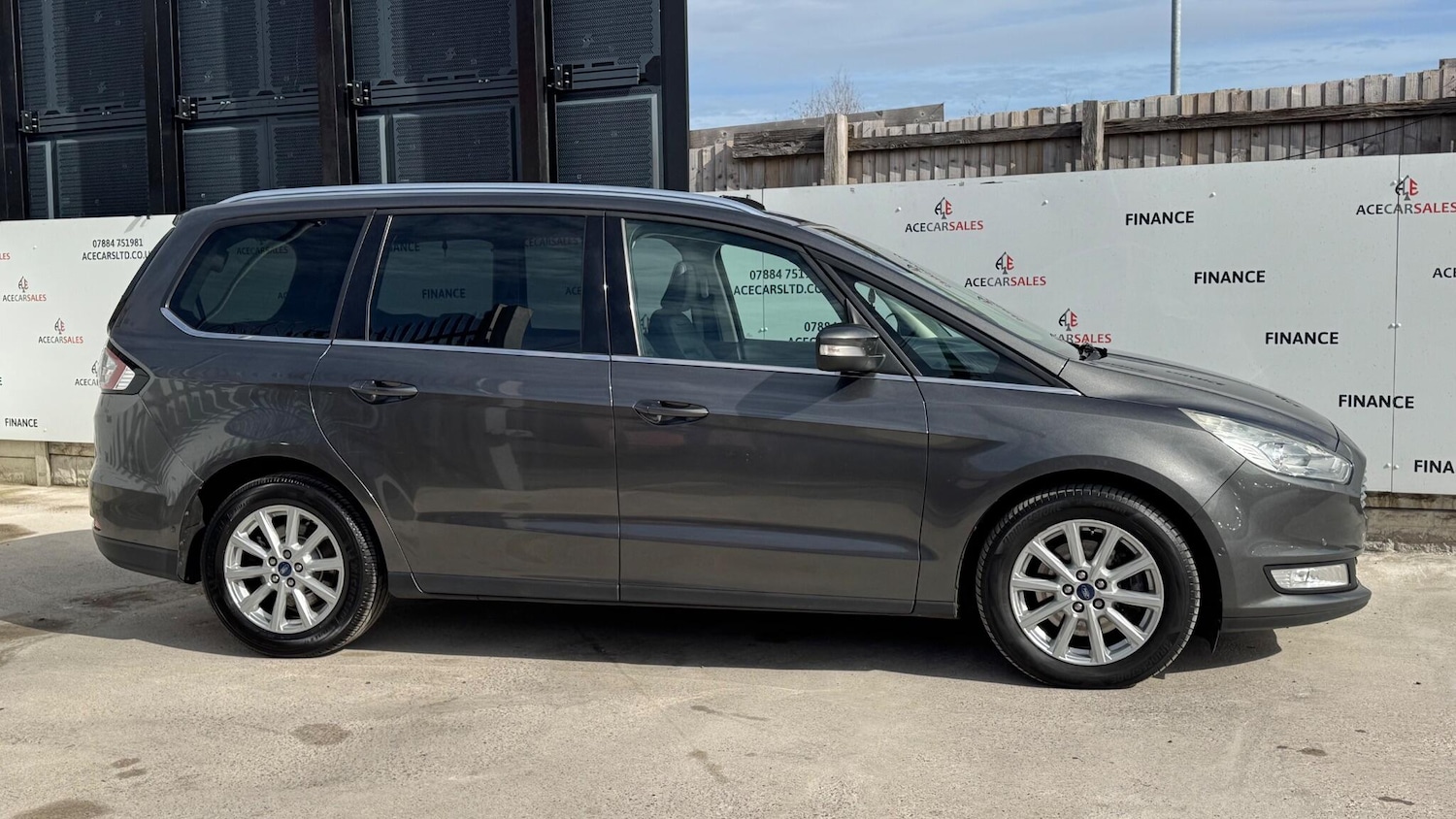 Used Ford Galaxy for sale - 78148002: Photo 9