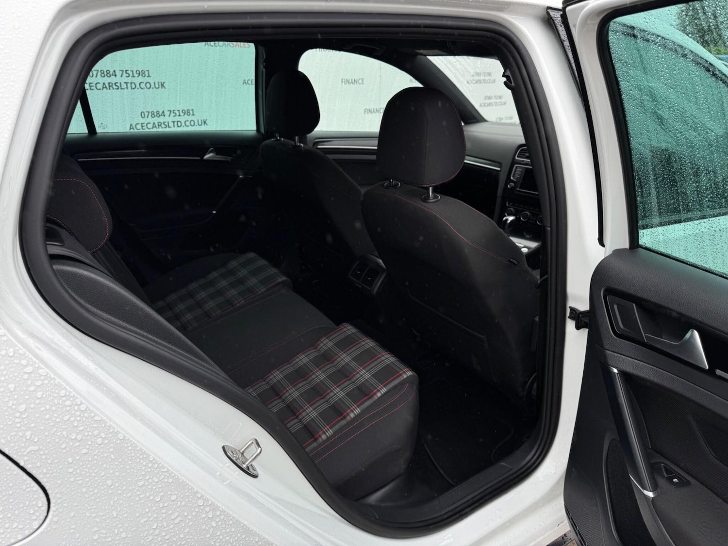 Used Volkswagen Golf 2017 for sale - 76000902: Photo 13