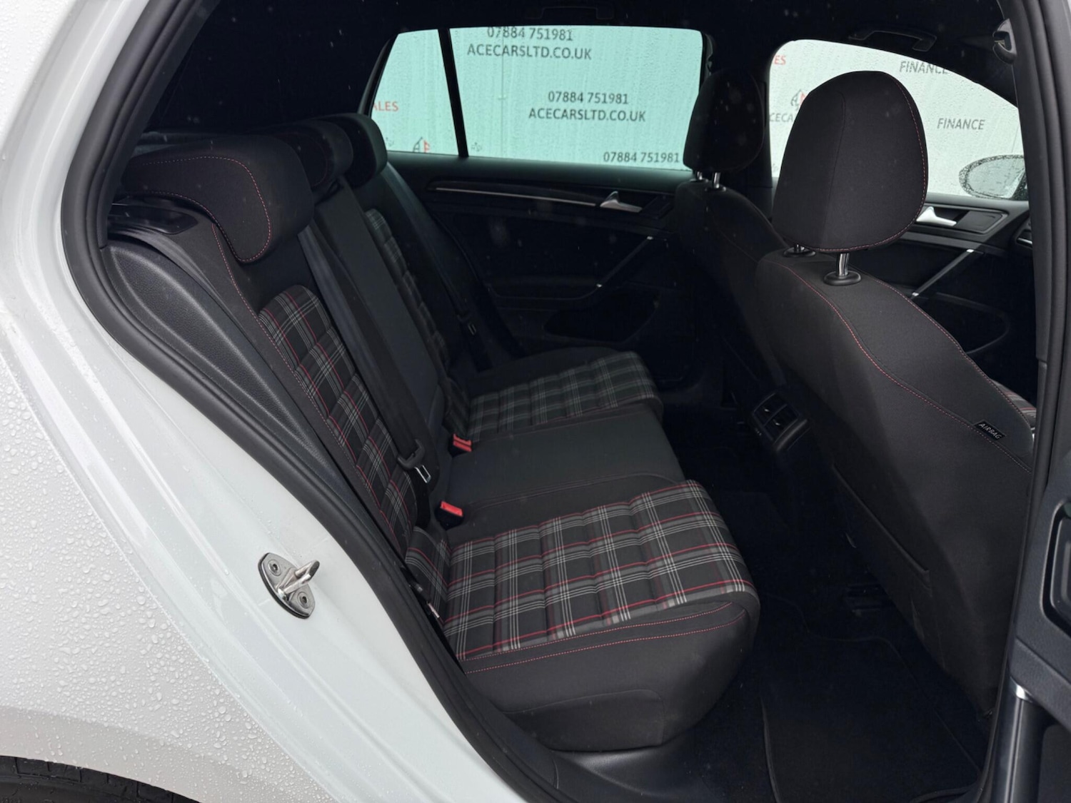 Used Volkswagen Golf 2017 for sale - 76000902: Photo 14