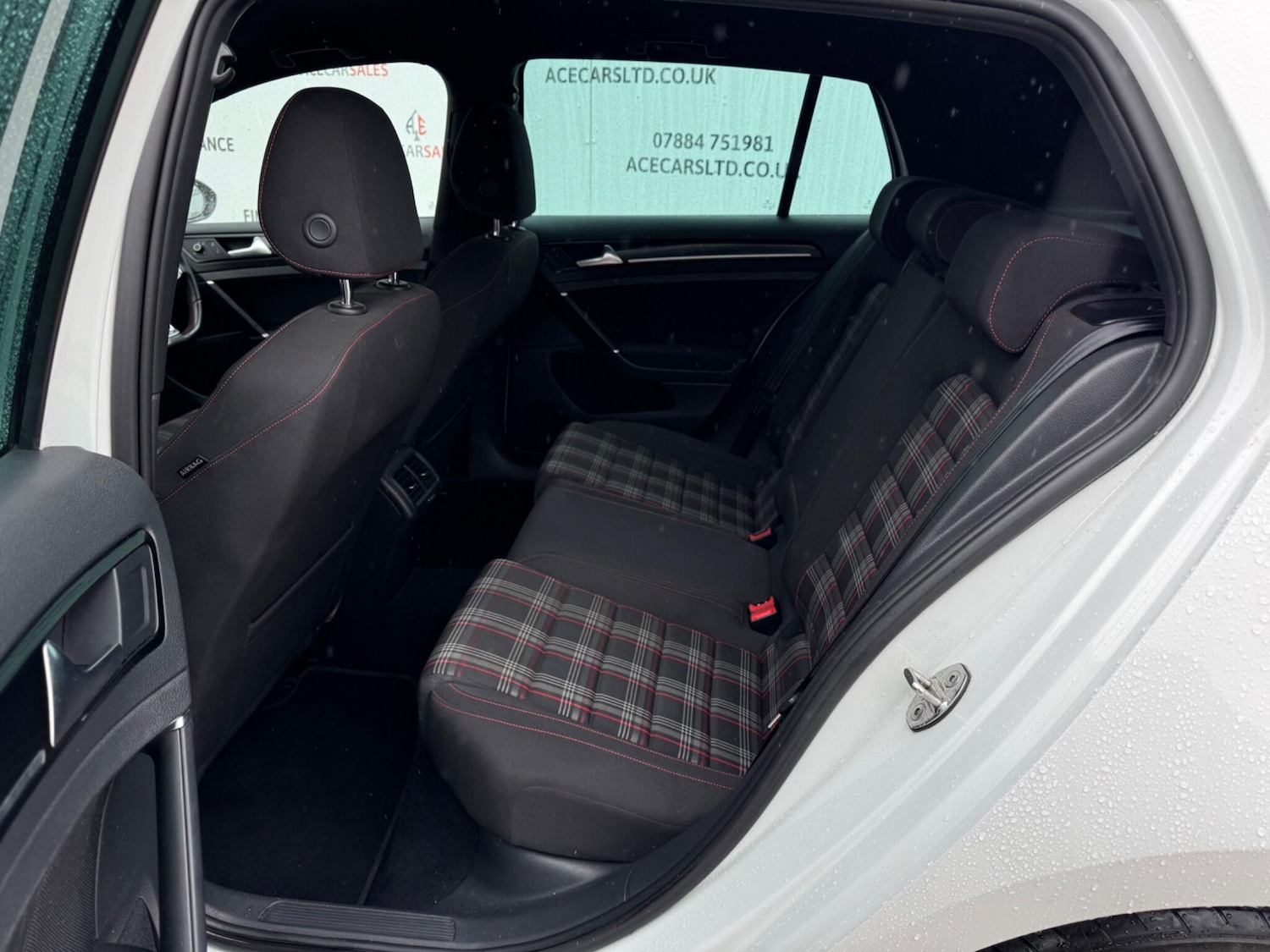 Used Volkswagen Golf 2017 for sale - 76000902: Photo 16