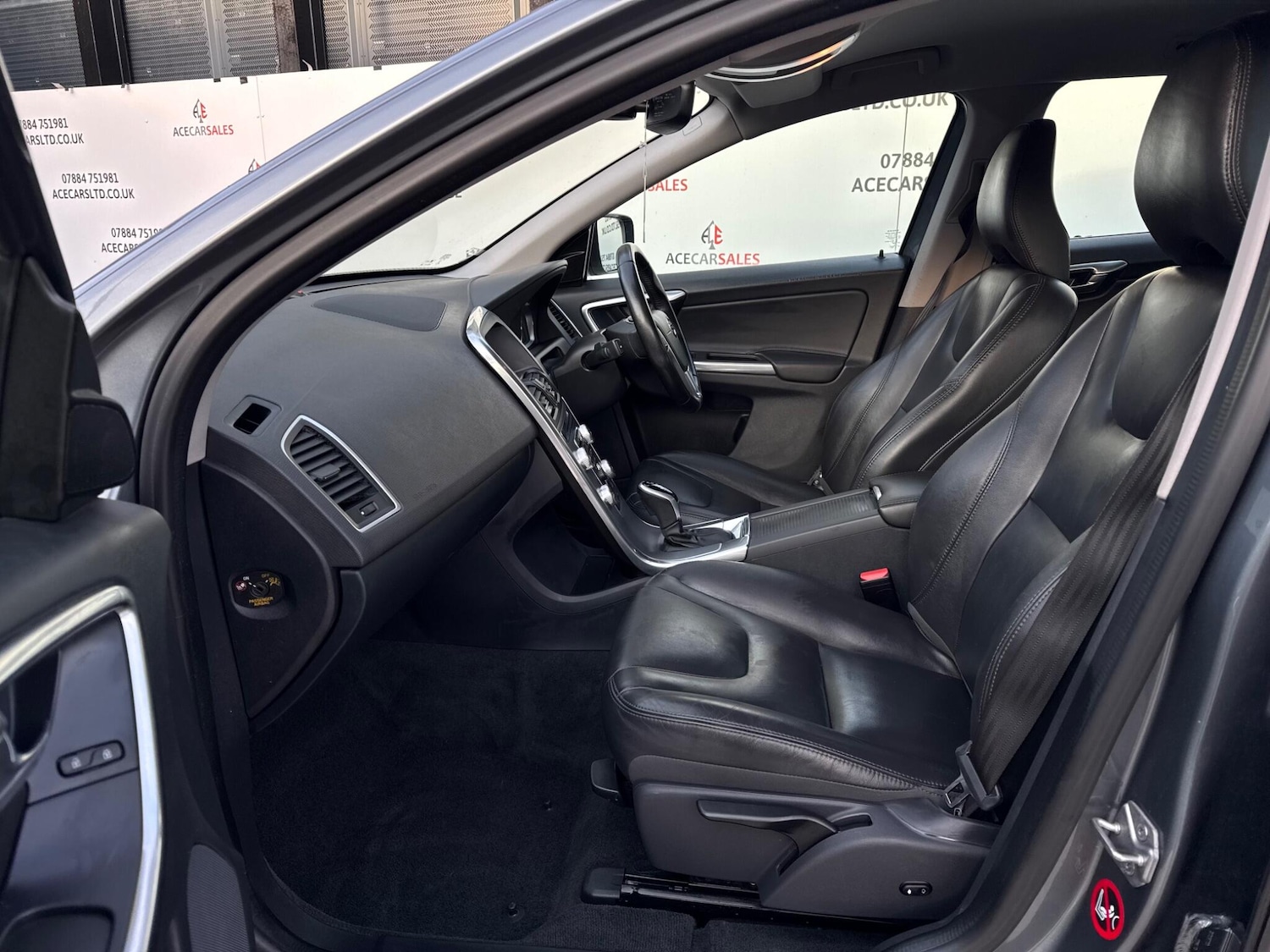 Used Volvo XC60 2017 for sale - 76666623: Photo 18