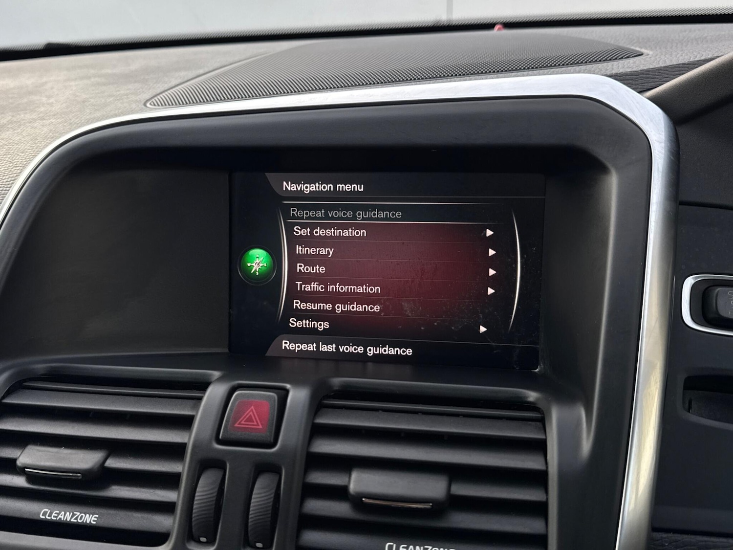 Used Volvo XC60 2017 for sale - 76666623: Photo 38