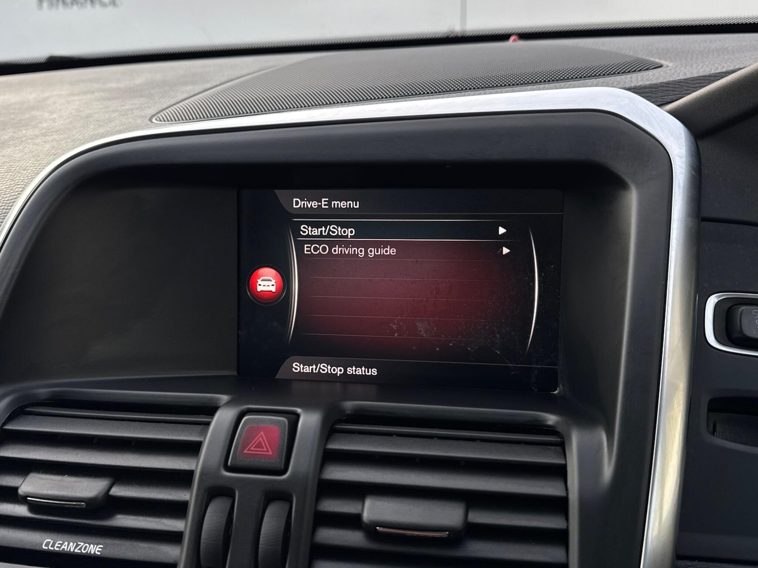 Used Volvo XC60 2017 for sale - 76666623: Photo 51