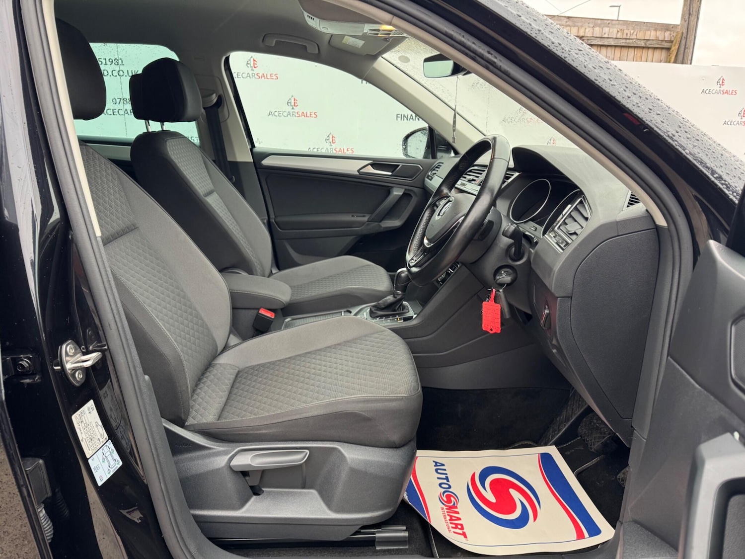 Used Volkswagen Tiguan 2018 for sale - 77291712: Photo 11