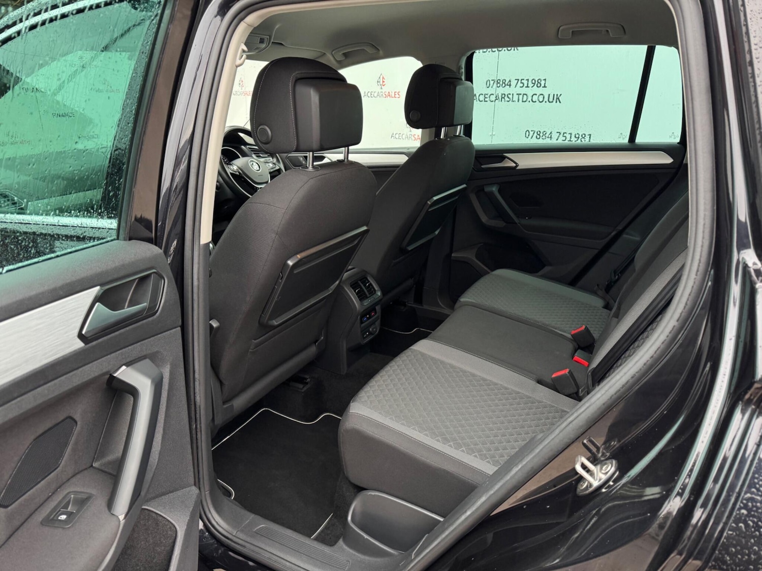 Used Volkswagen Tiguan 2018 for sale - 77291712: Photo 15