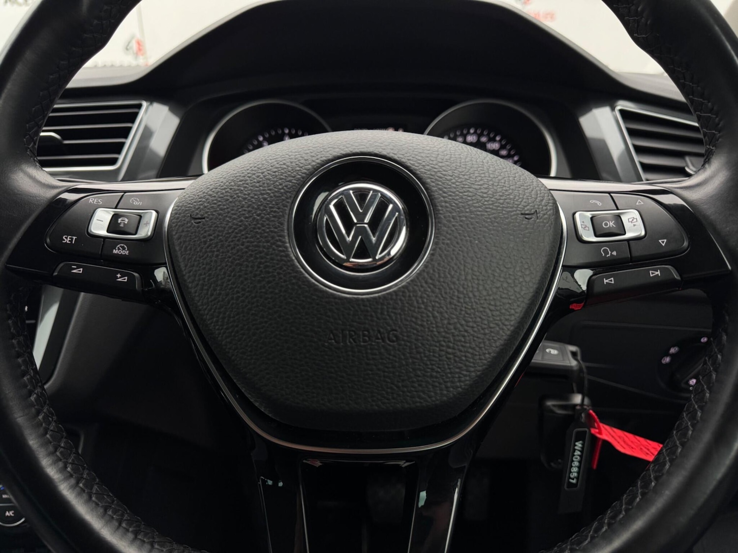 Used Volkswagen Tiguan 2018 for sale - 77291712: Photo 33