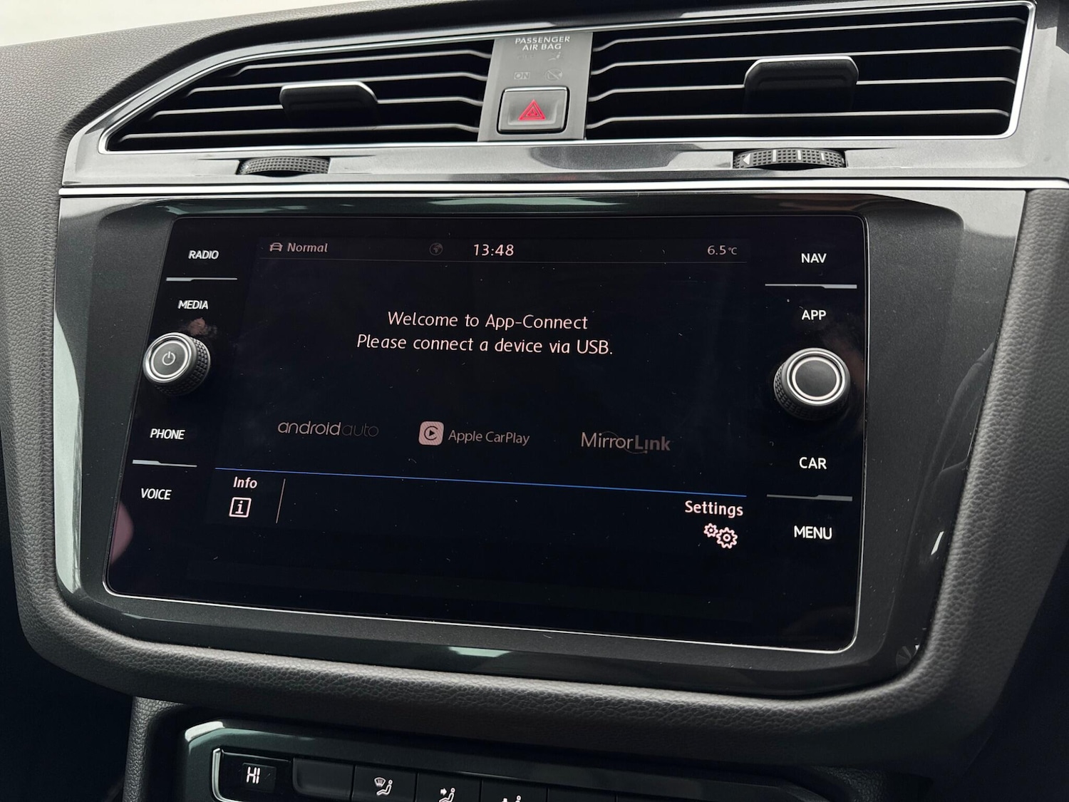 Used Volkswagen Tiguan 2018 for sale - 77291712: Photo 40