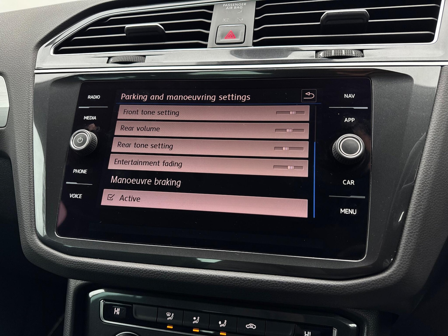 Used Volkswagen Tiguan 2018 for sale - 77291712: Photo 52