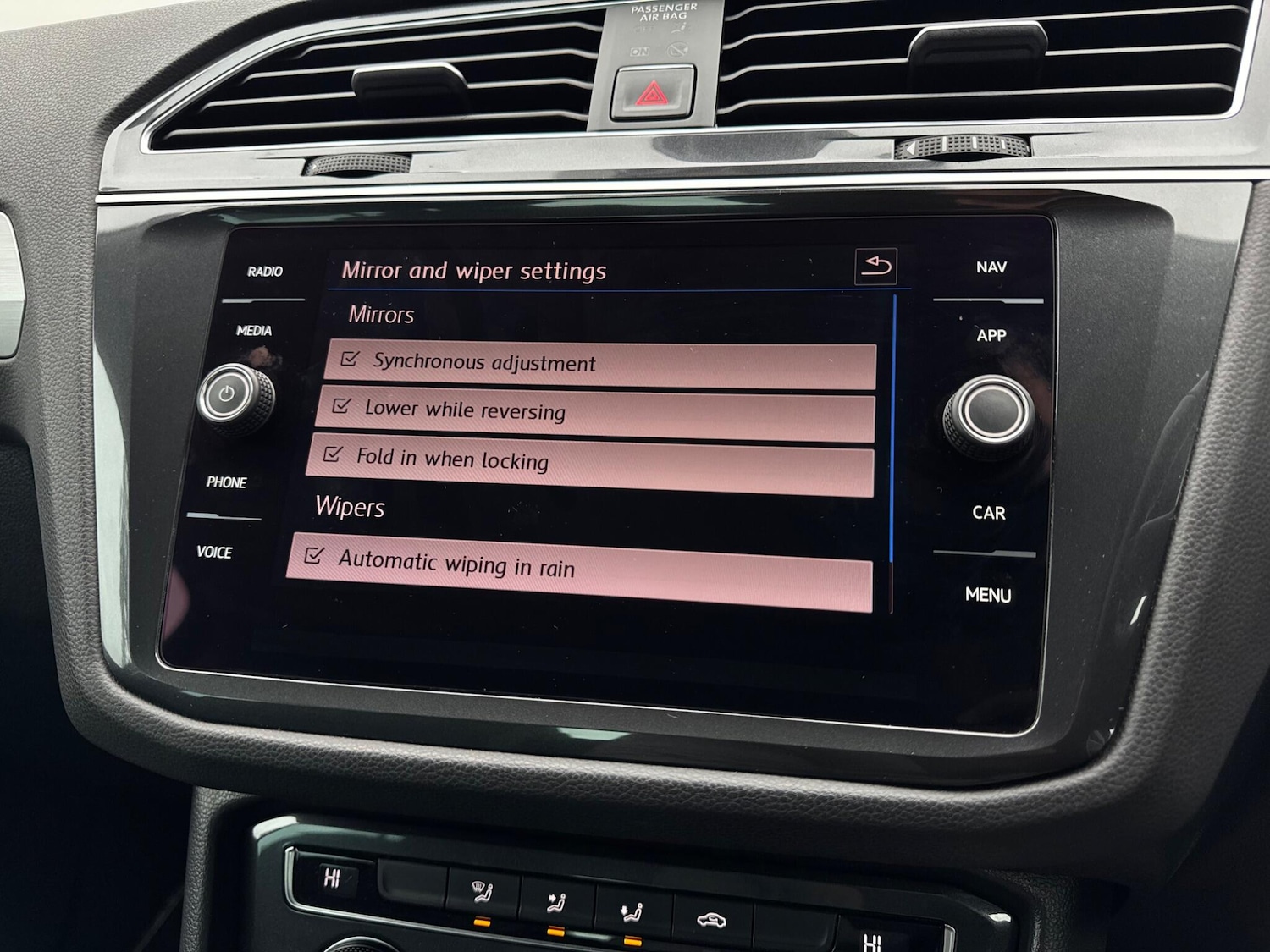 Used Volkswagen Tiguan 2018 for sale - 77291712: Photo 53