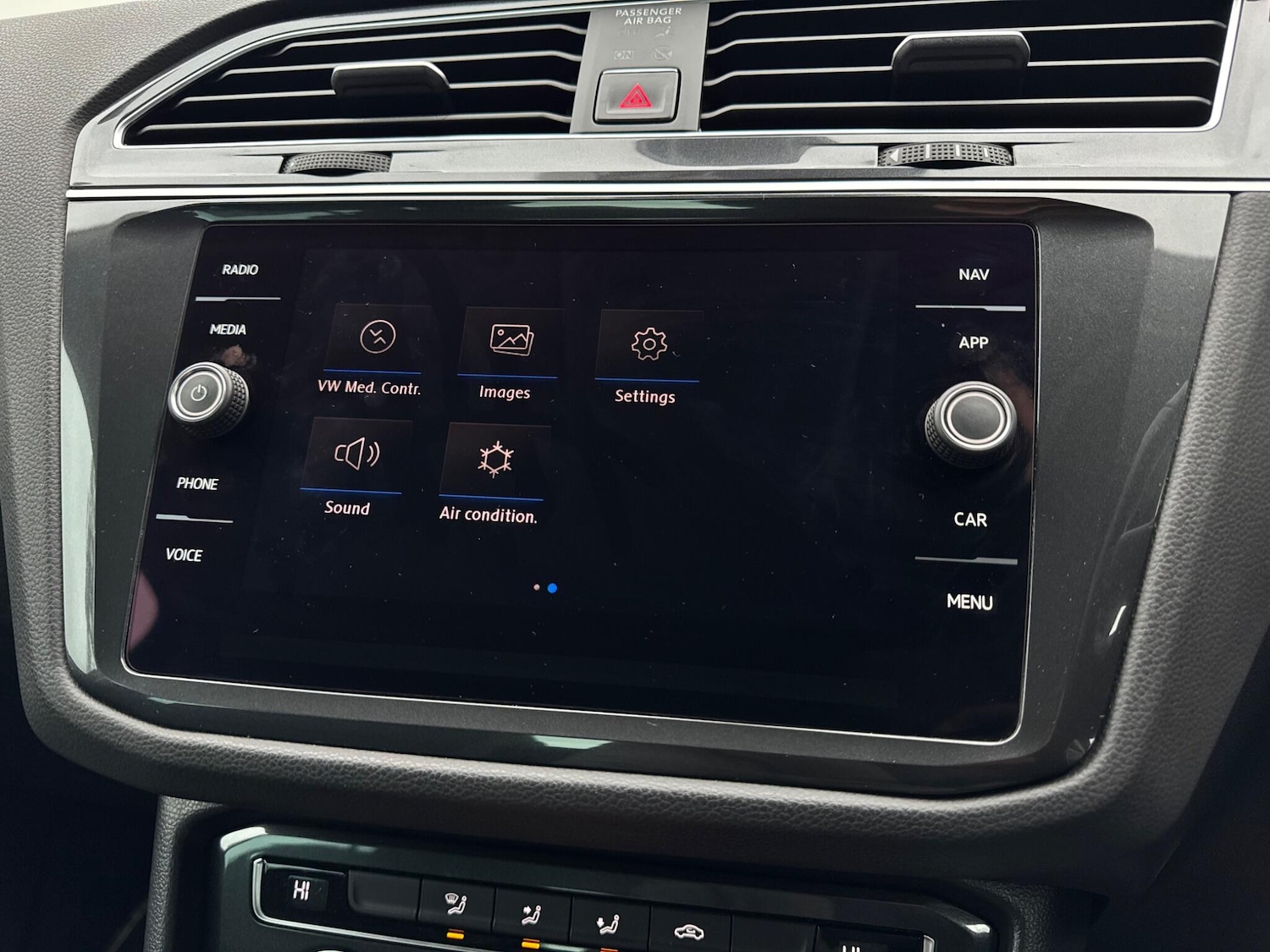 Used Volkswagen Tiguan 2018 for sale - 77291712: Photo 56