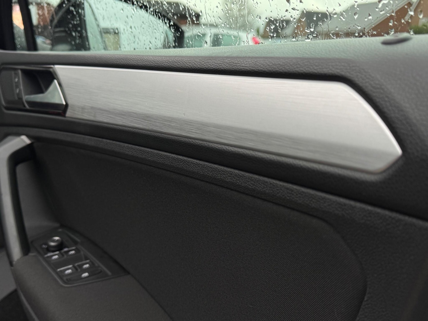 Used Volkswagen Tiguan 2018 for sale - 77291712: Photo 78