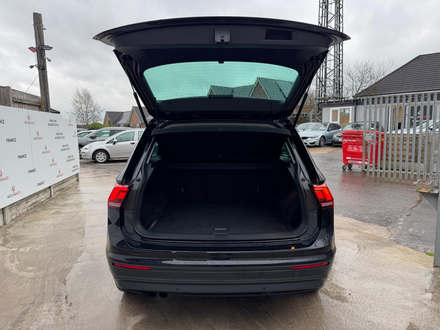 Used Volkswagen Tiguan 2018 for sale - 77291712: Photo 88